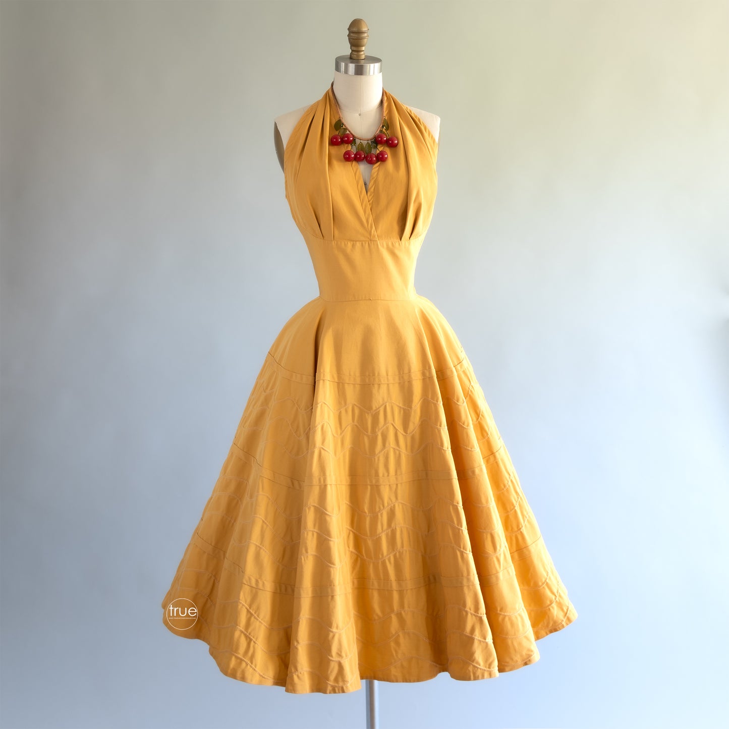 vintage 1950's dress ...quintessential PARADE New York golden maize trapunto halter dress