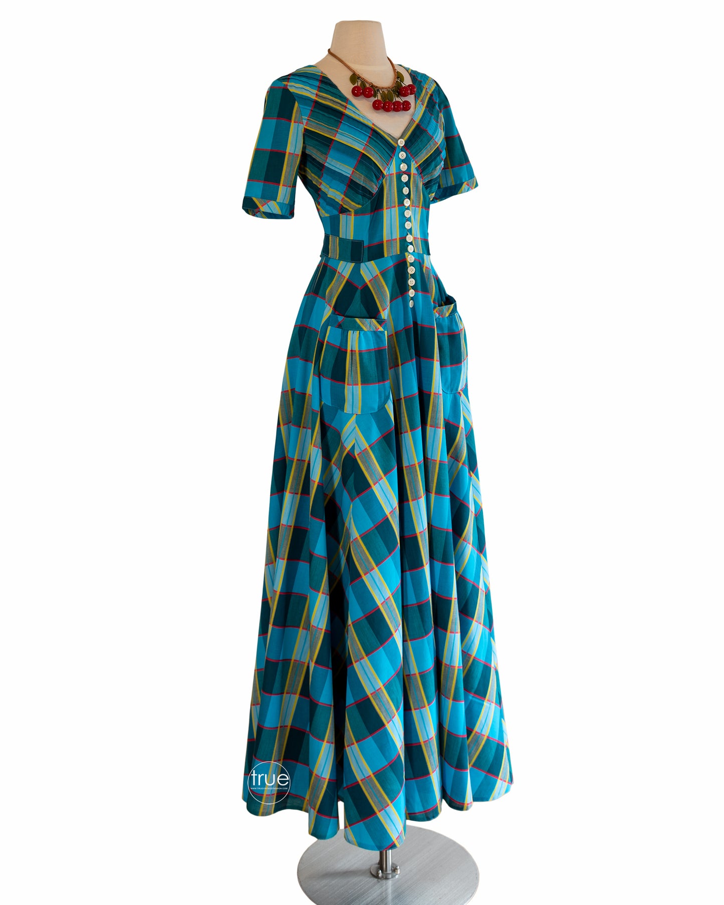 vintage 1970's dress ...does 1940's Betty Barclay rainbow plaid dress