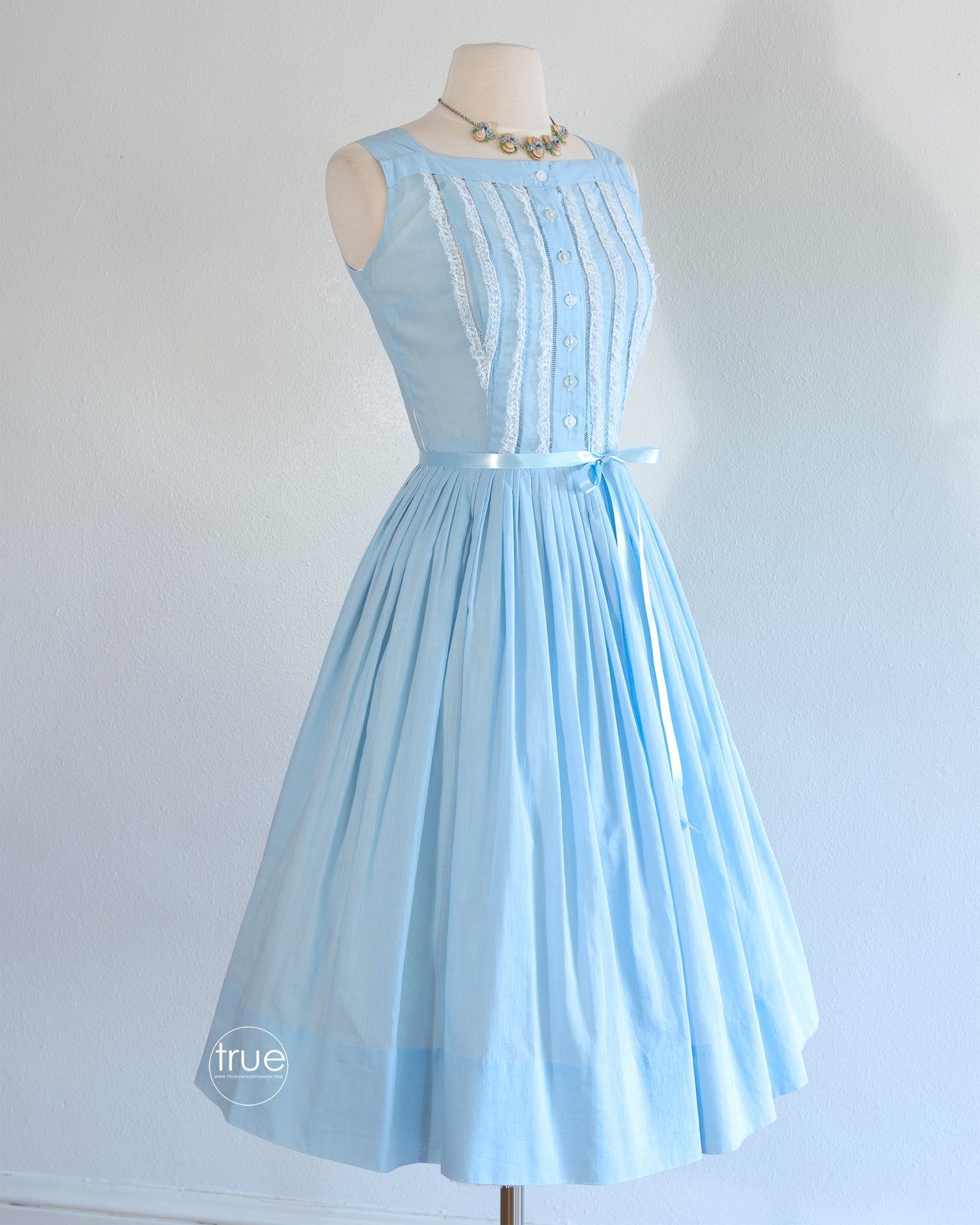 vintage 1950's dress ...easy breezy sky blue with ruffles full skirt dress