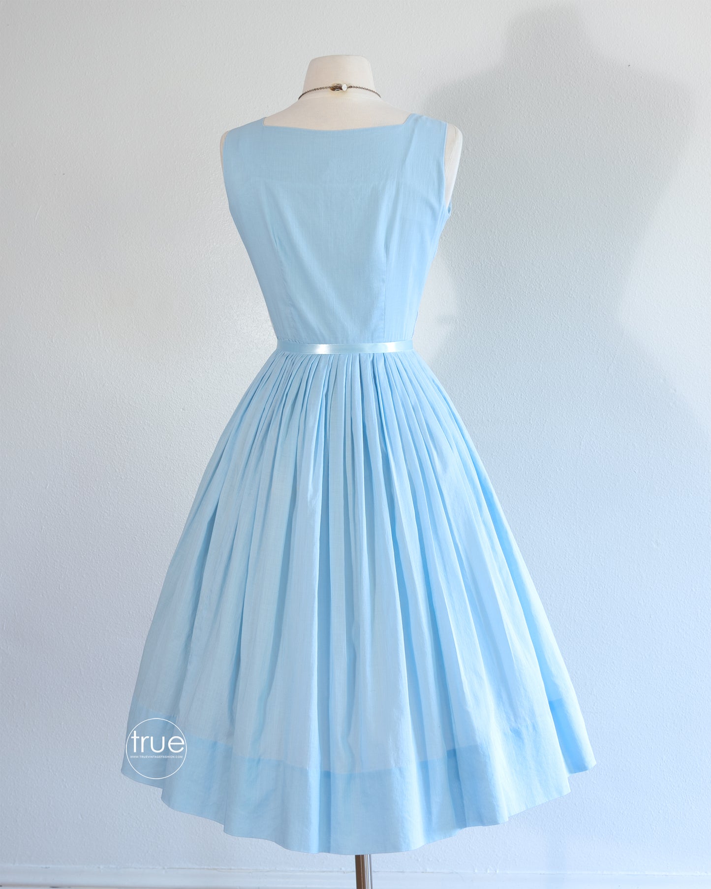 vintage 1950's dress ...easy breezy sky blue with ruffles full skirt dress