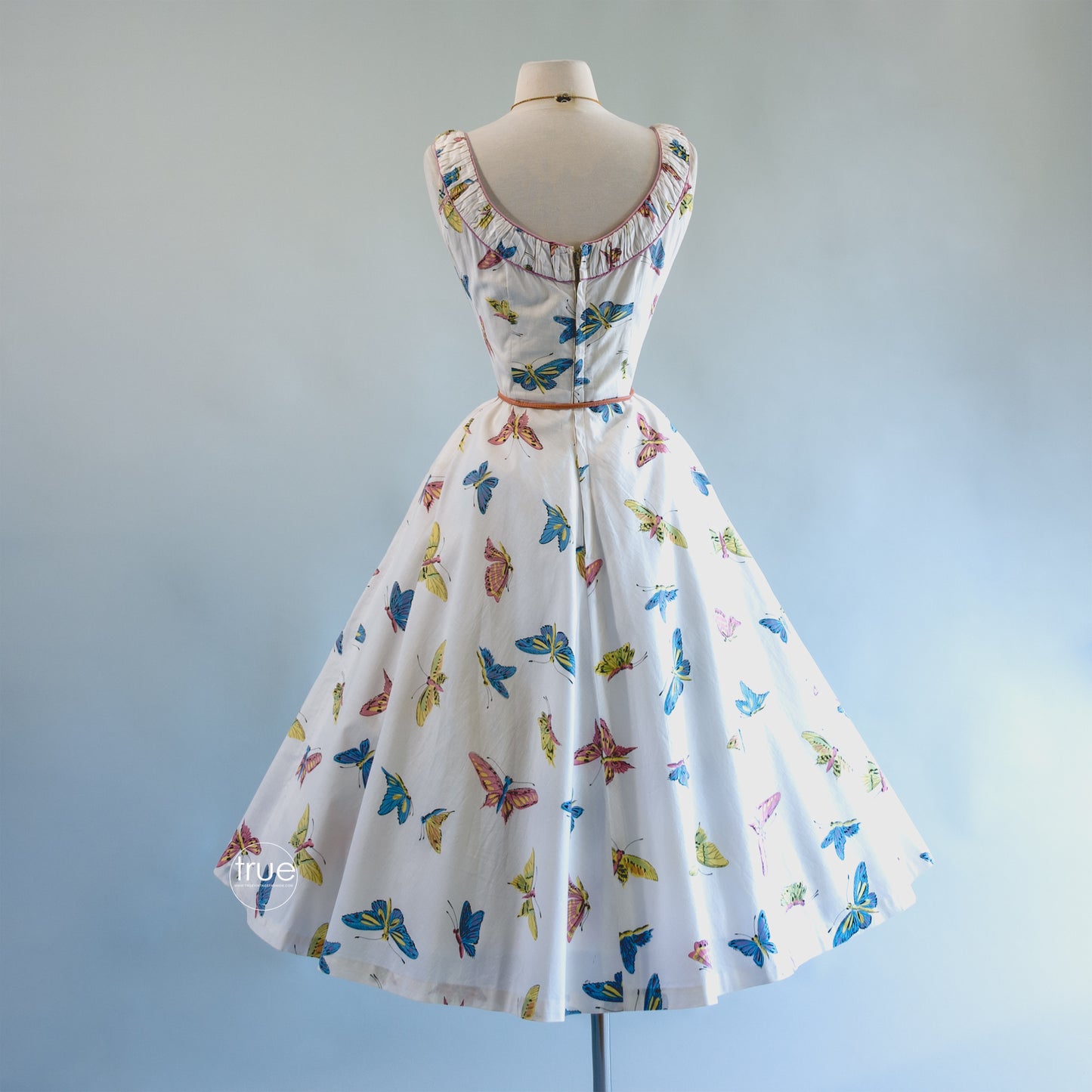 vintage 1950's dress ...garden magic BUTTERFLY novelty print cotton dress