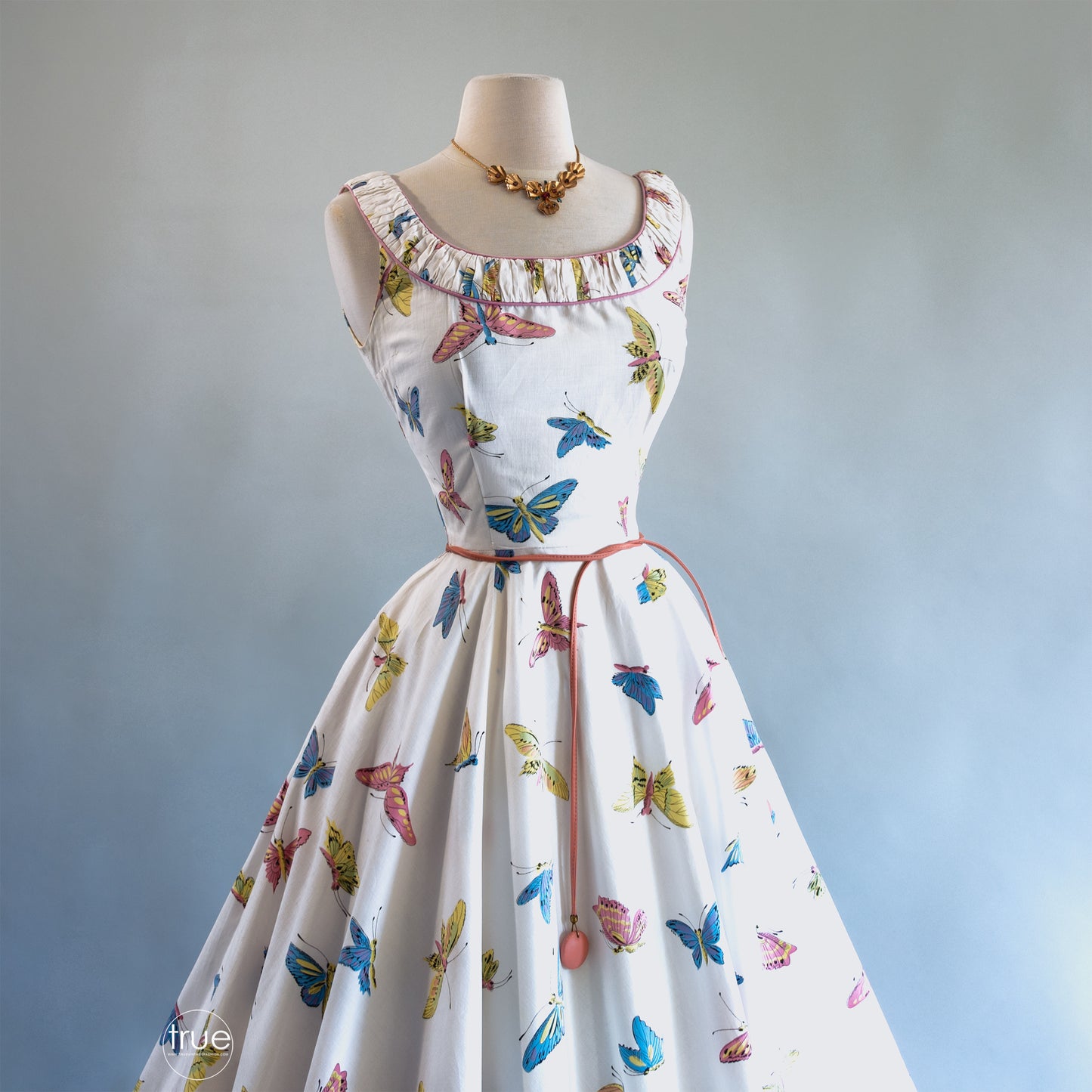 vintage 1950's dress ...garden magic BUTTERFLY novelty print cotton dress