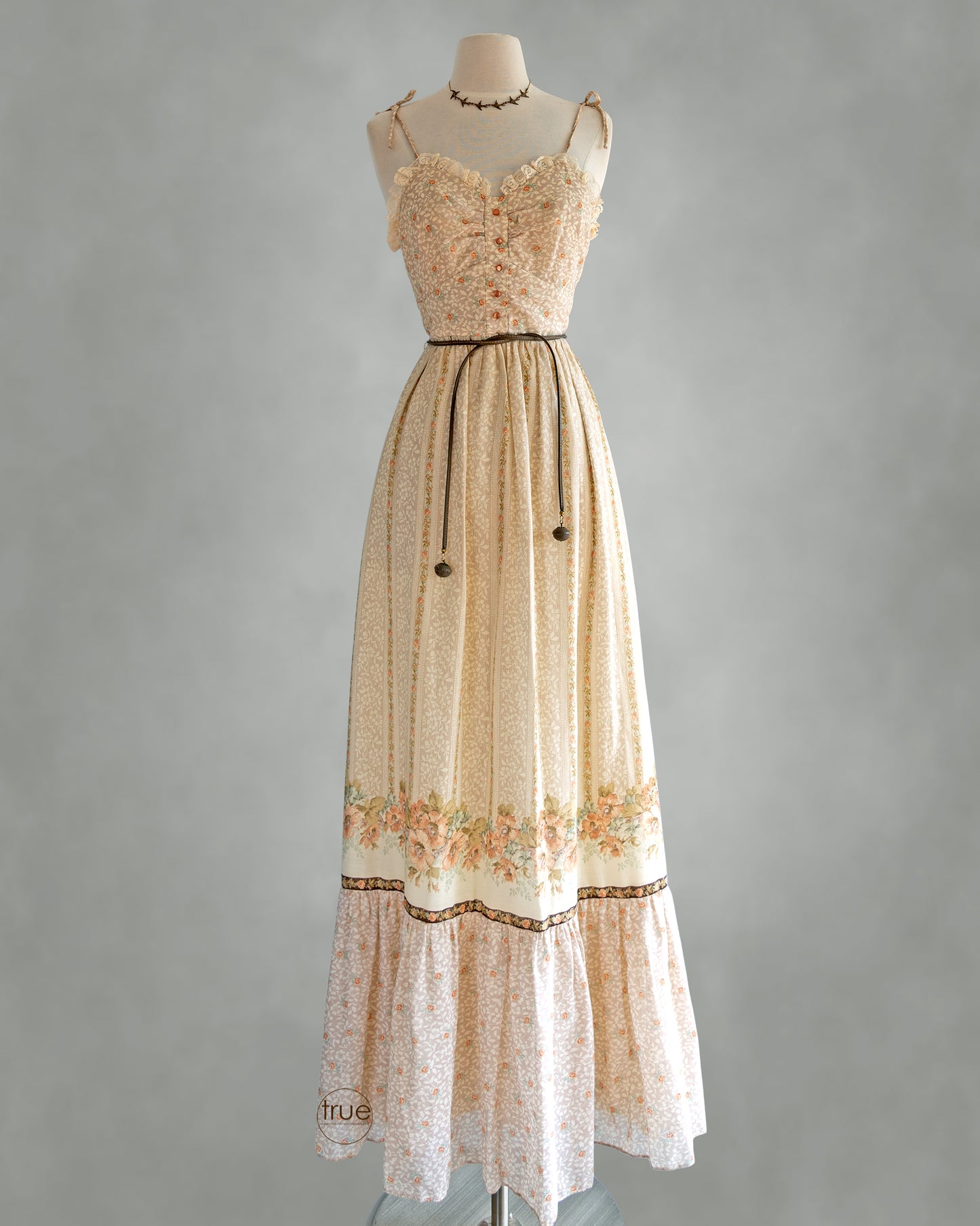vintage 1970's dress ...sweetest Candy Jones California cottagecore style maxi sundress dress