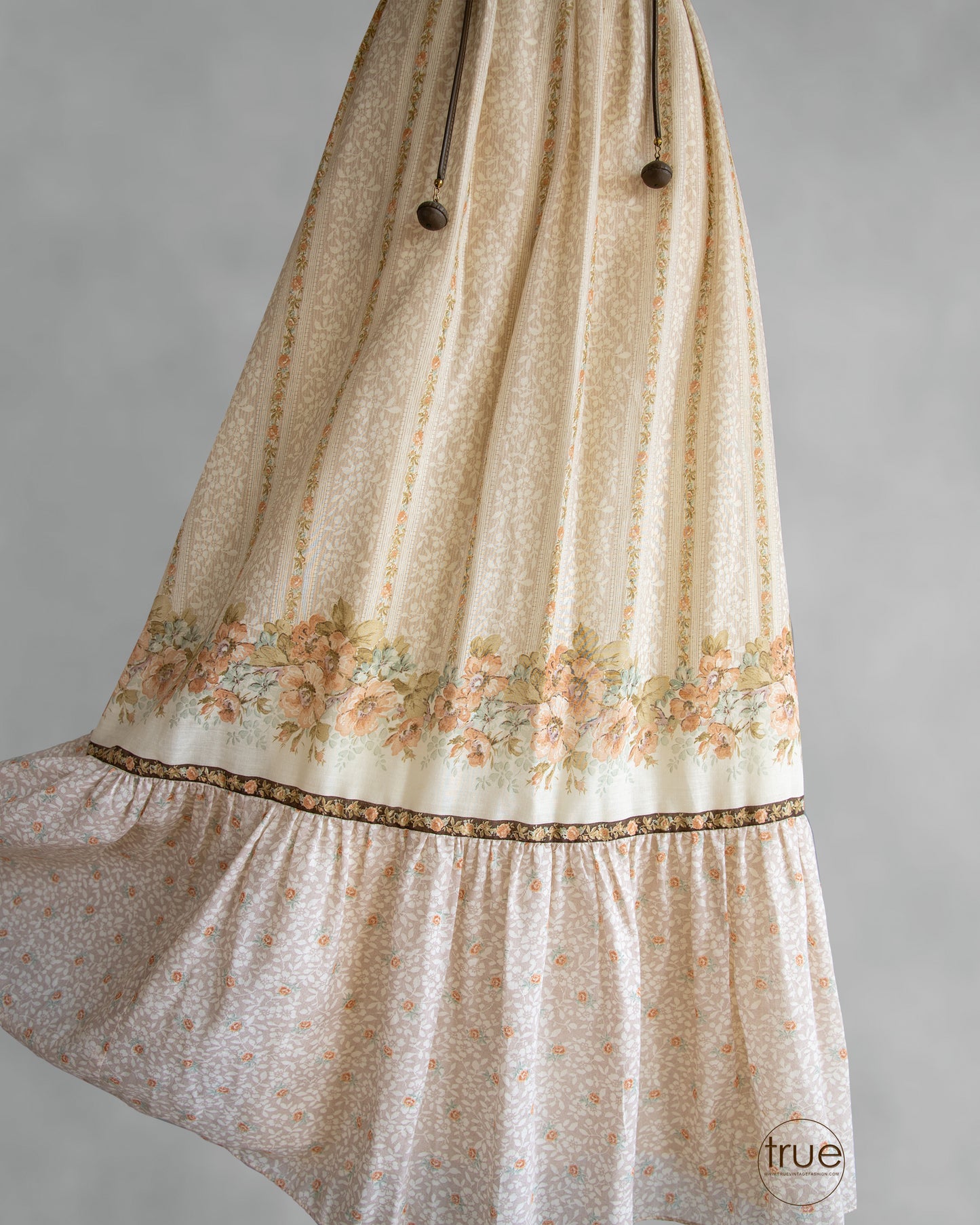 vintage 1970's dress ...sweetest Candy Jones California cottagecore style maxi sundress dress