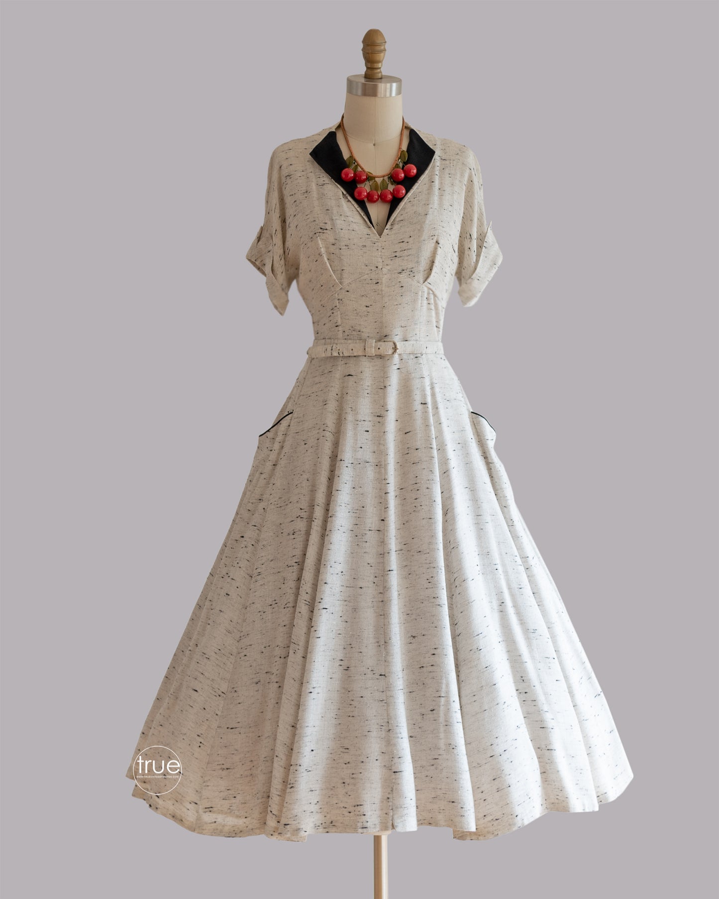 vintage 1940's dress