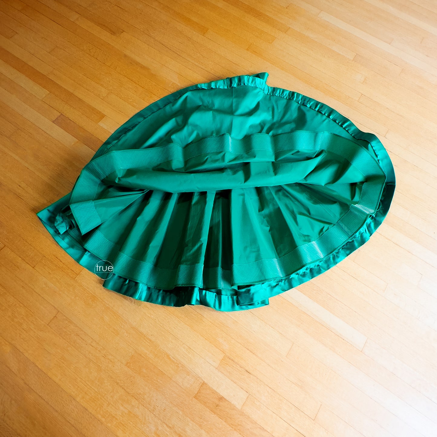 vintage 1950's dress ...truly decadent SAKS FIFTH AVENUE emerald green silk asymmetrical dress