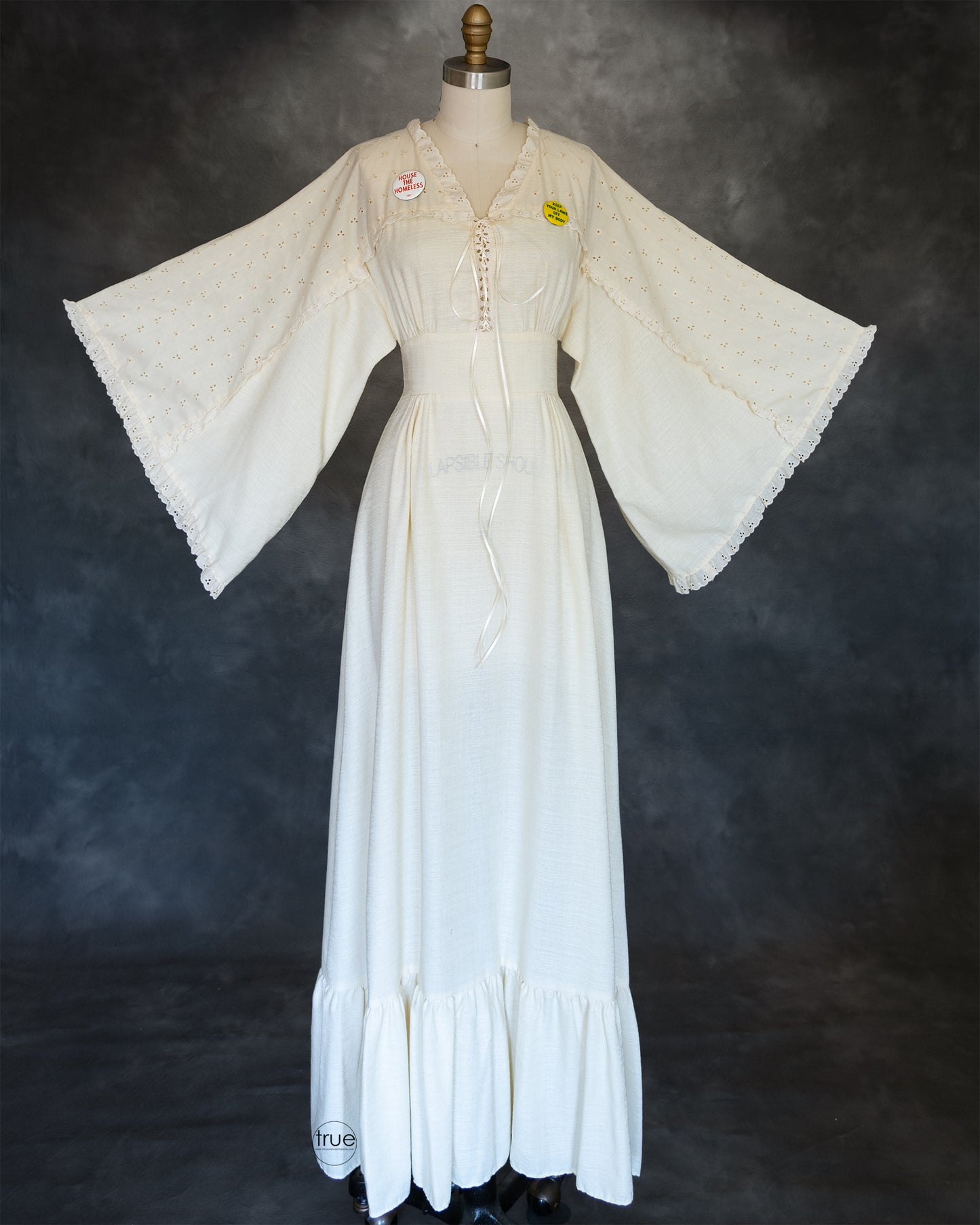 vintage 1970's dress ...fatm staple MALOUF of dallas gunne sax style angel sleeve maxi dress