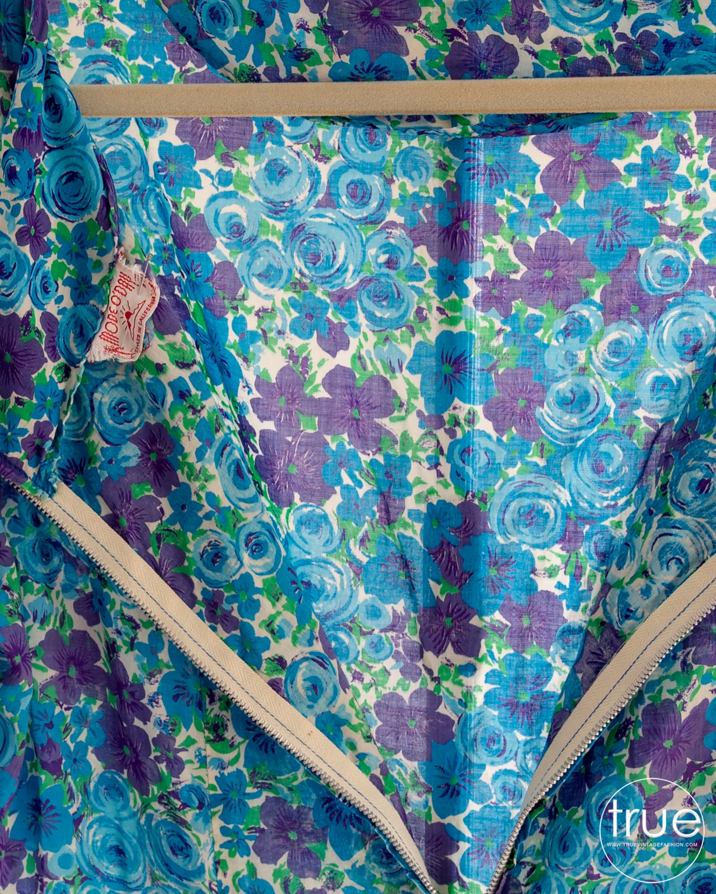 vintage 1950's dress ...pretty Mode O'Day blue floral dress