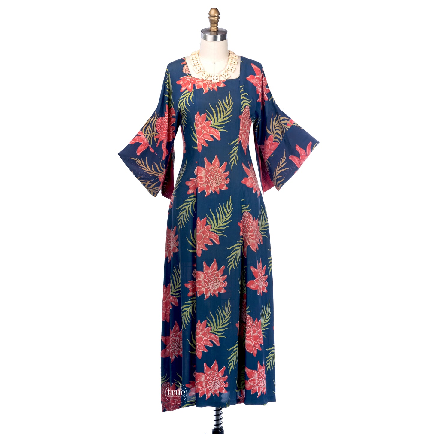 vintage 1940's hawaiian dress