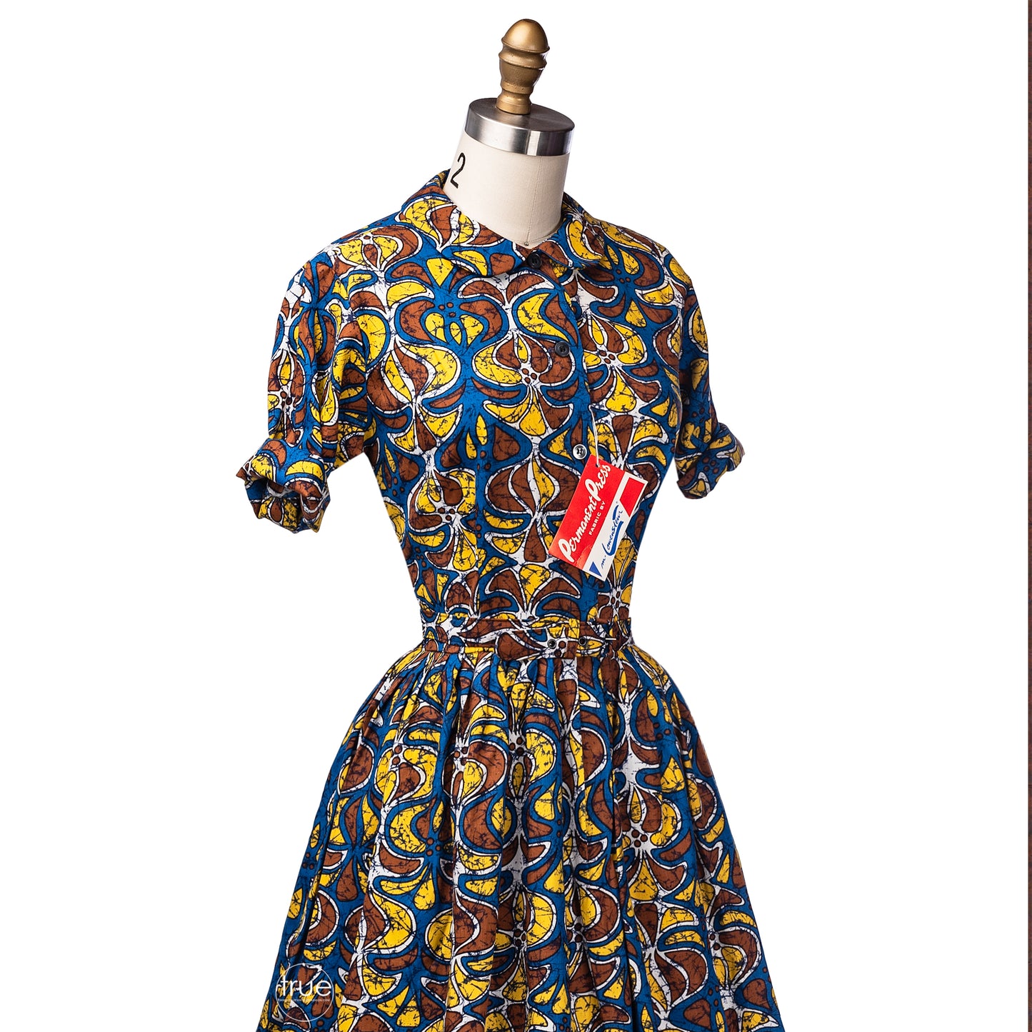 vintage 1960’s dress ...deadstock hawaiian tiki M. Lowenstein mid-century tapa print shirtwaist dress