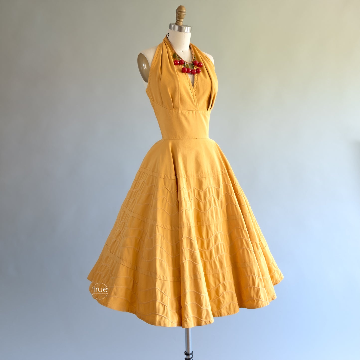 vintage 1950's dress ...quintessential PARADE New York golden maize trapunto halter dress