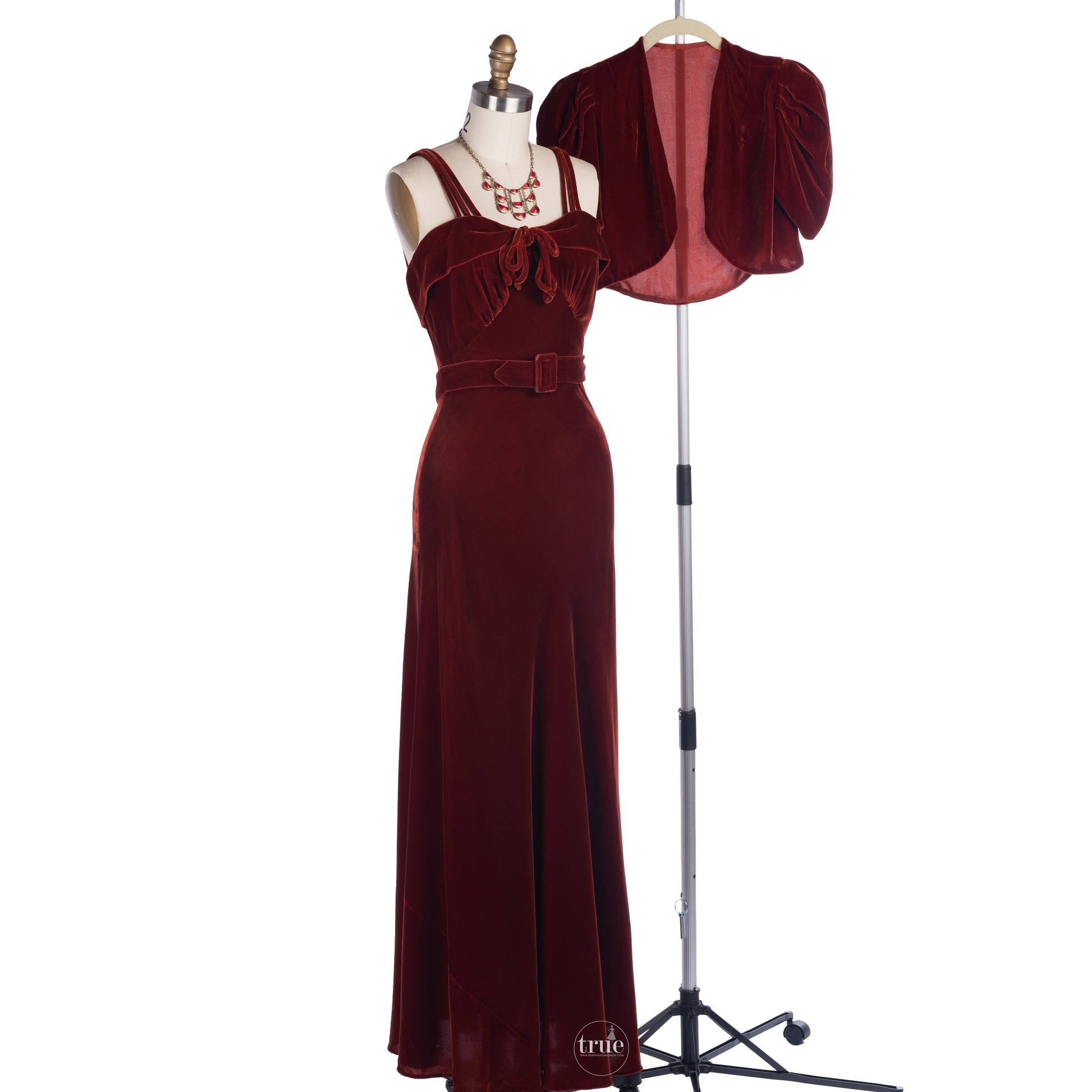 1930's vermillion red velvet dress & jacket Traven7's True Vintage Fashion 1930's vermillion red velvet dress & jacket Traven7's True Vintage Fashion