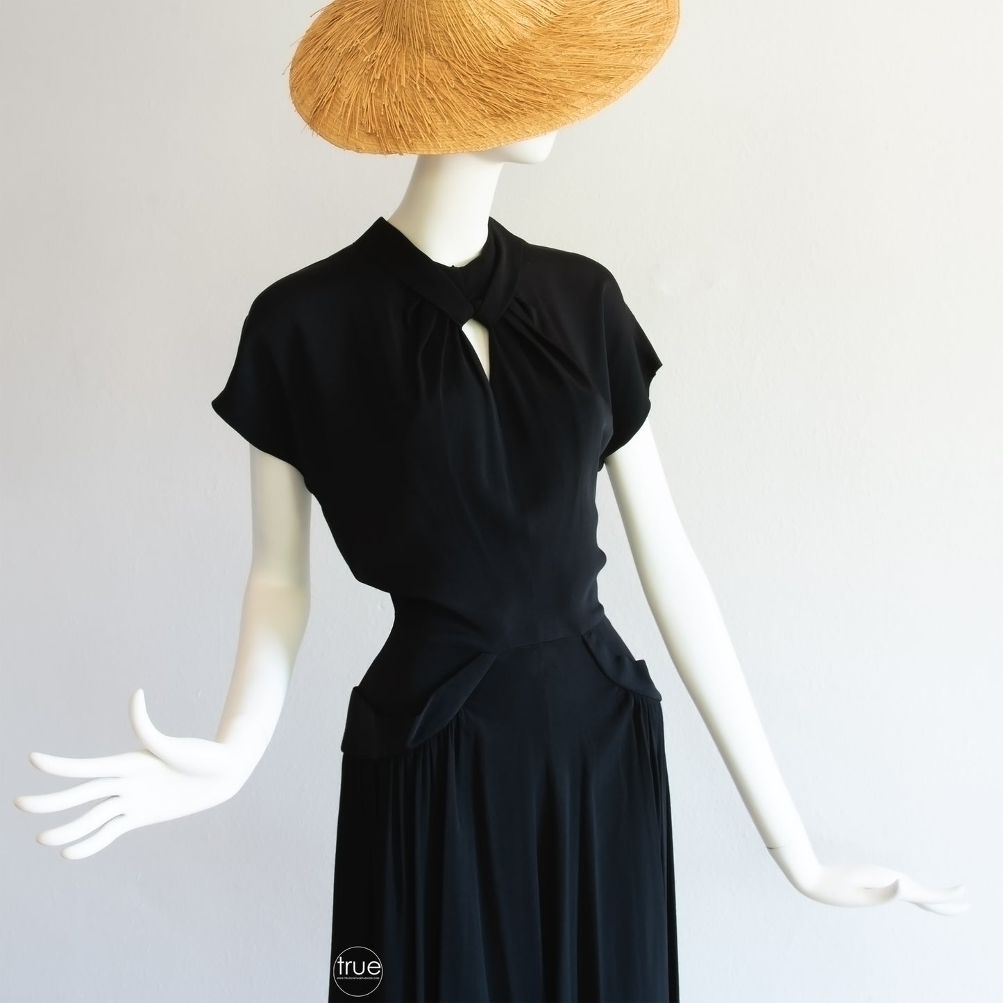 vintage 1940's dress ...jet black slinky crepe keyhole noir dress