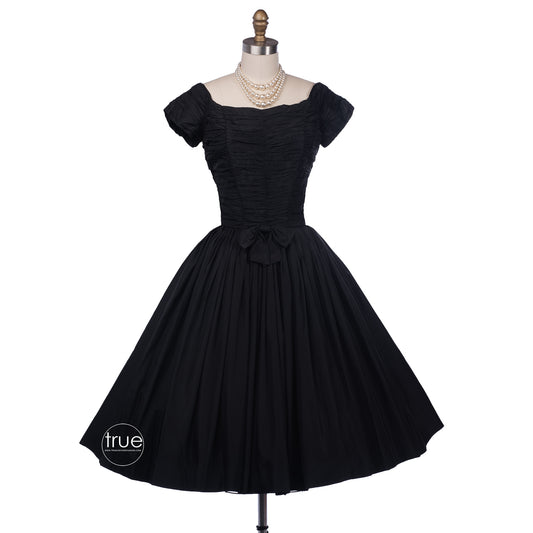 vintage 1950's dress