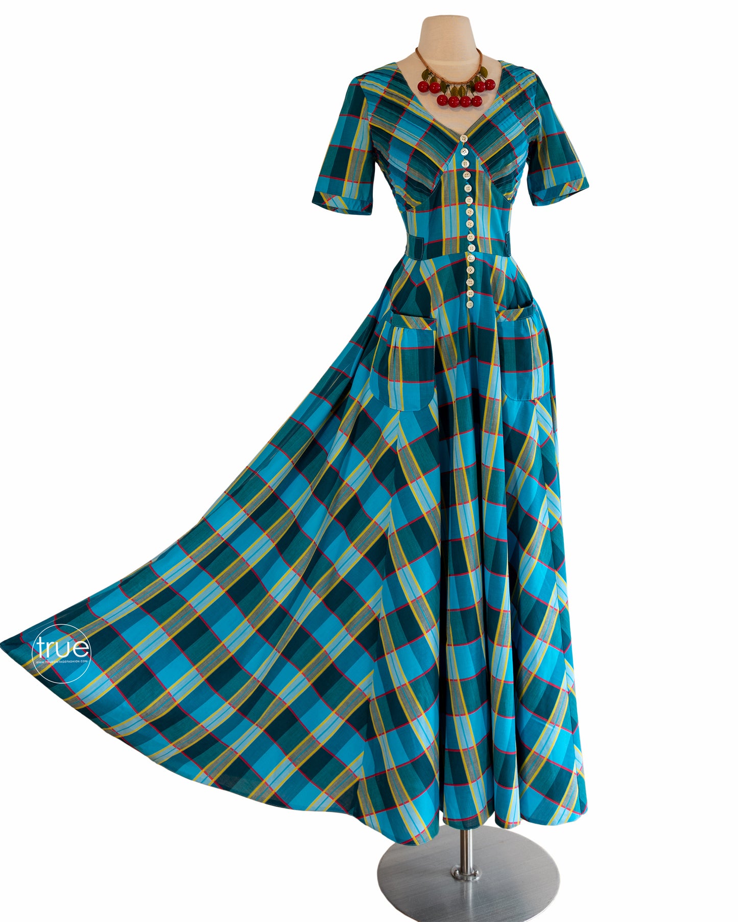 vintage 1970's dress ...does 1940's Betty Barclay rainbow plaid dress