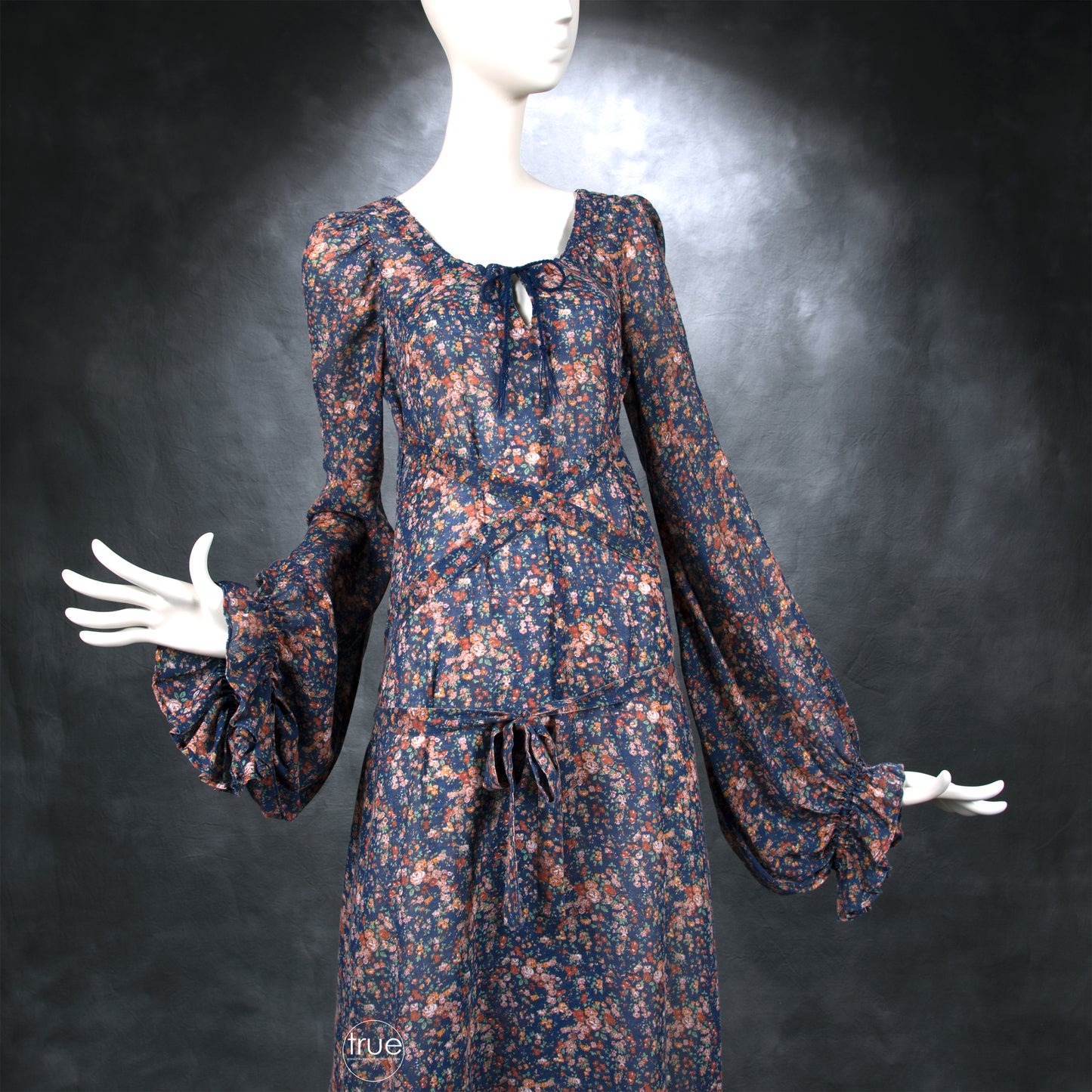 vintage 1970's dress ...rare Betsey Johnson ALLEY CAT floral maxi dress w/bishop sleeves & convertible straps
