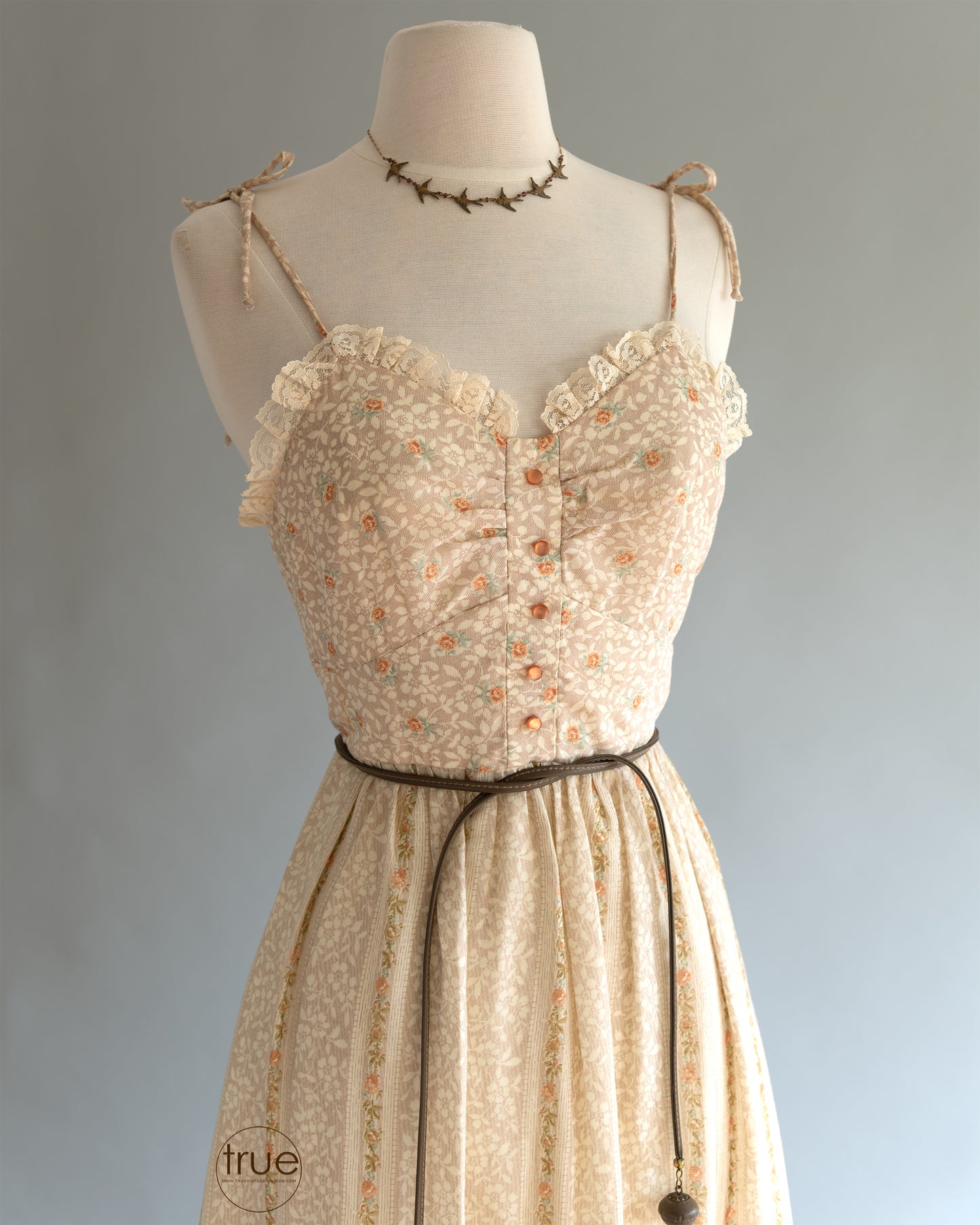 vintage 1970's dress ...sweetest Candy Jones California cottagecore style maxi sundress dress