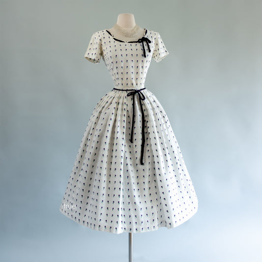 vintage 1940's dress ...pretty DORIS FEIN original needle woven lattice cotton embroidered purple tulip dress