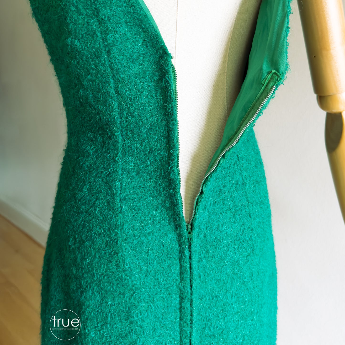 vintage 1950's dress ...vavavoom kelly green bouclé bombshell dress