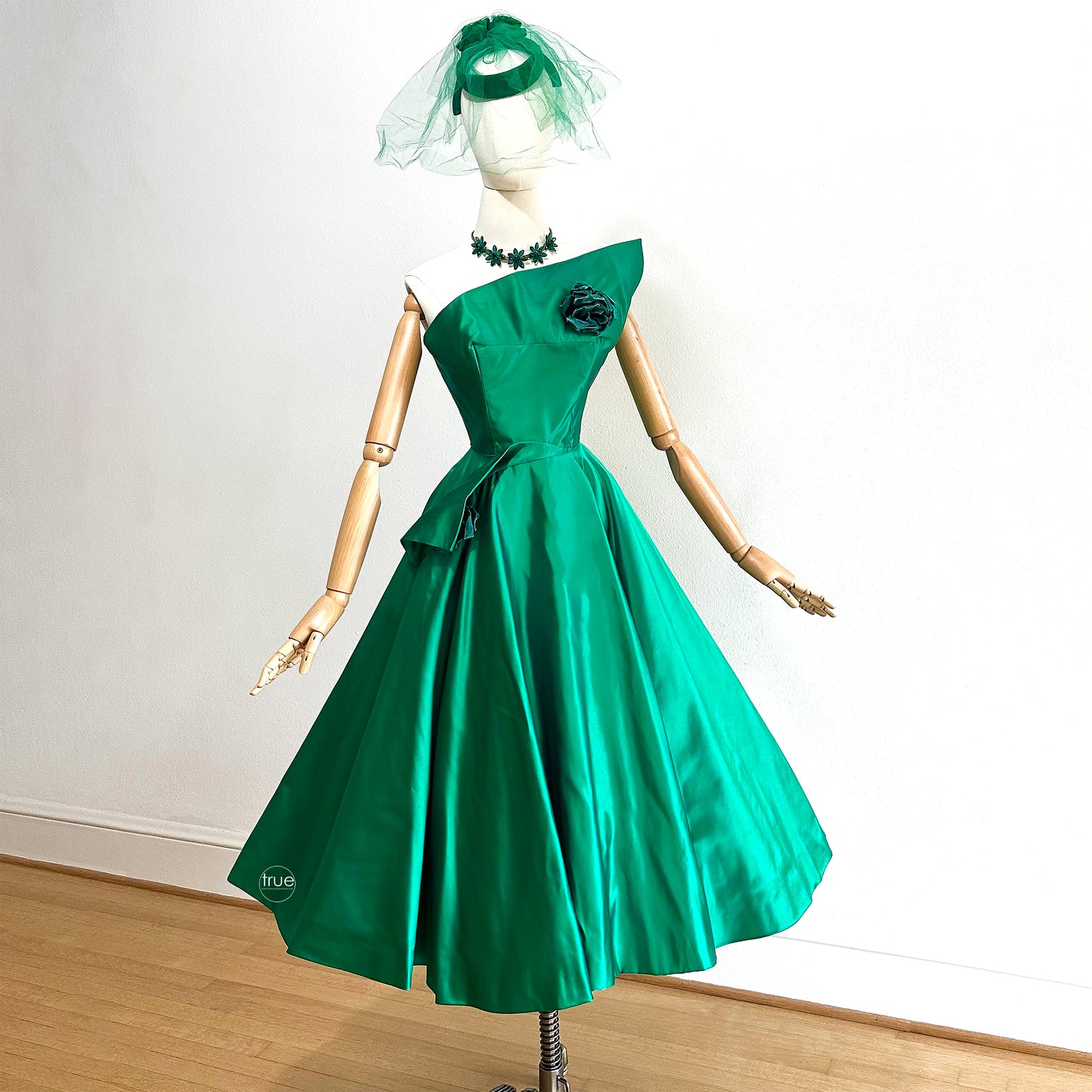 vintage 1950's dress ...truly decadent SAKS FIFTH AVENUE emerald green silk asymmetrical dress