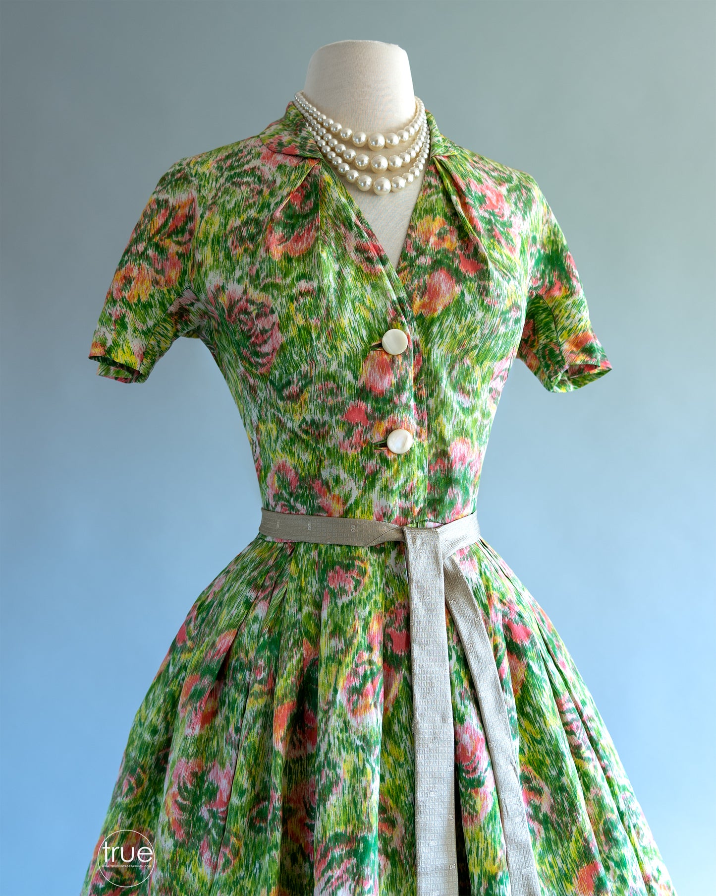 vintage 1950's dress ...prettiest ever I.MAGNIN & CO silk midcentury impressionist floral dress
