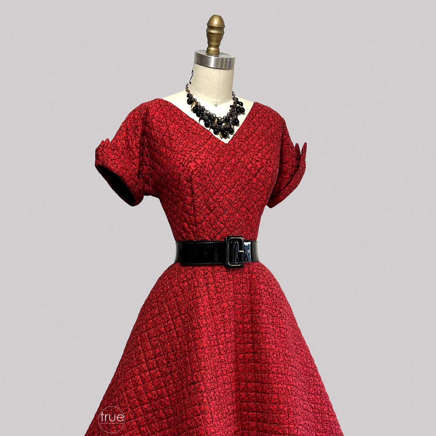 vintage 1950's dress ...quintessential JONATHAN LOGAN red & black floral quilted dress