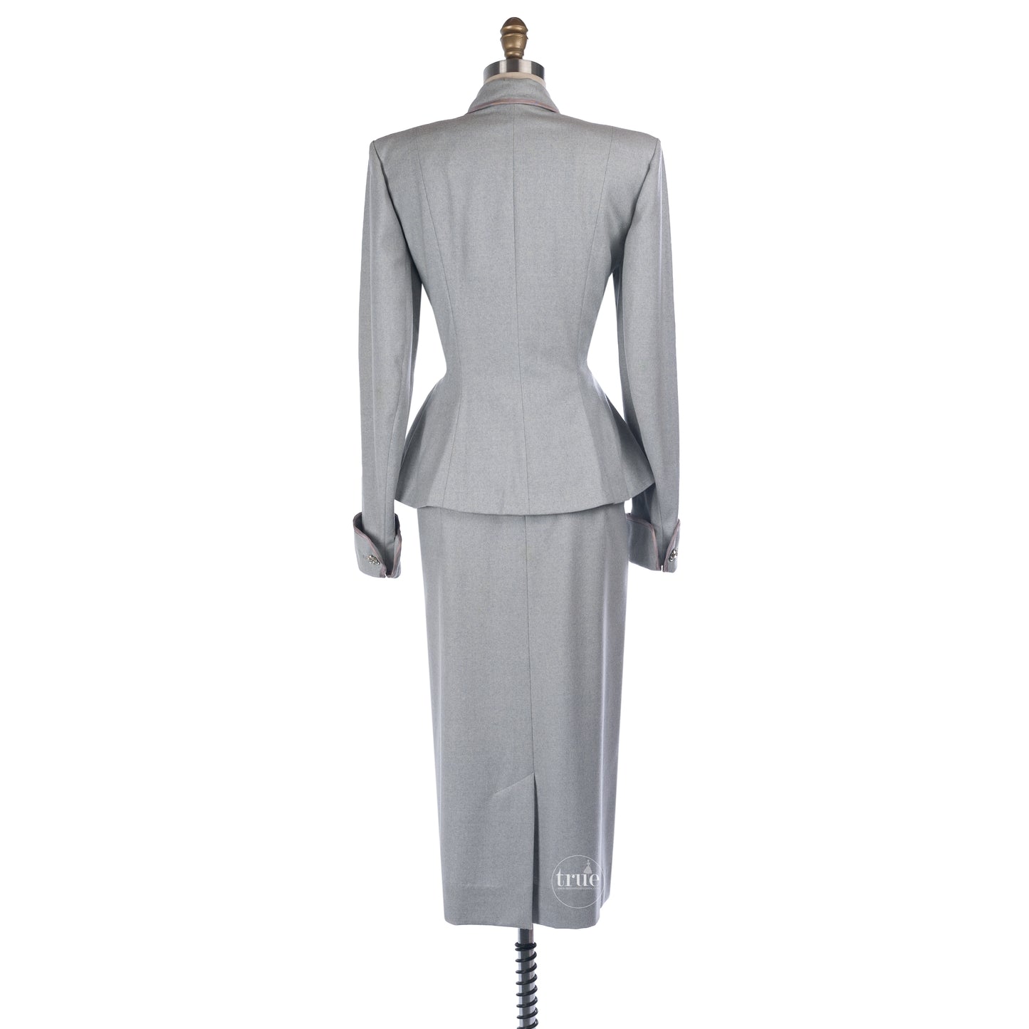 1940's glamour gray Lilli Ann Suit