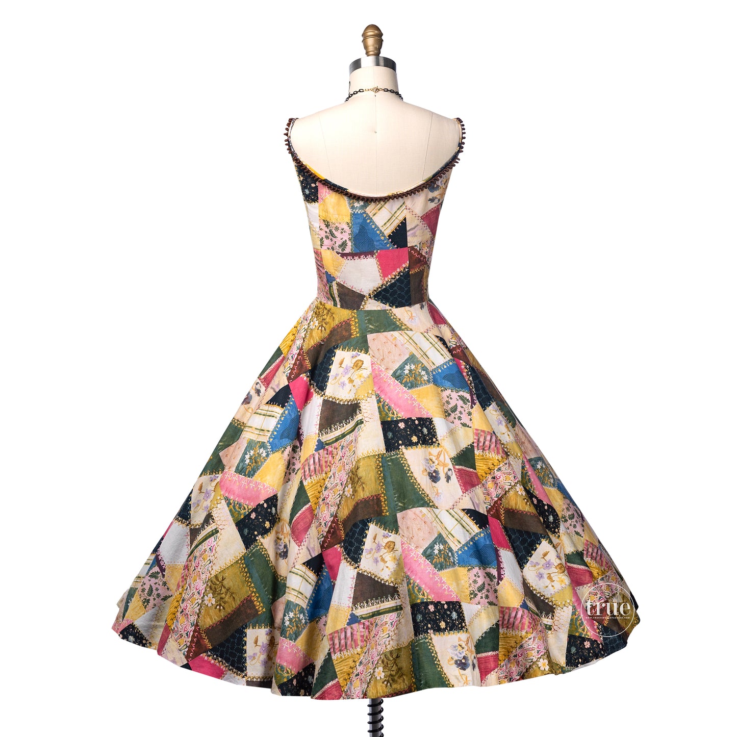 vintage 1950's dress ...fab Madalyn Miller crazy quilt novelty print full circle skirt dress