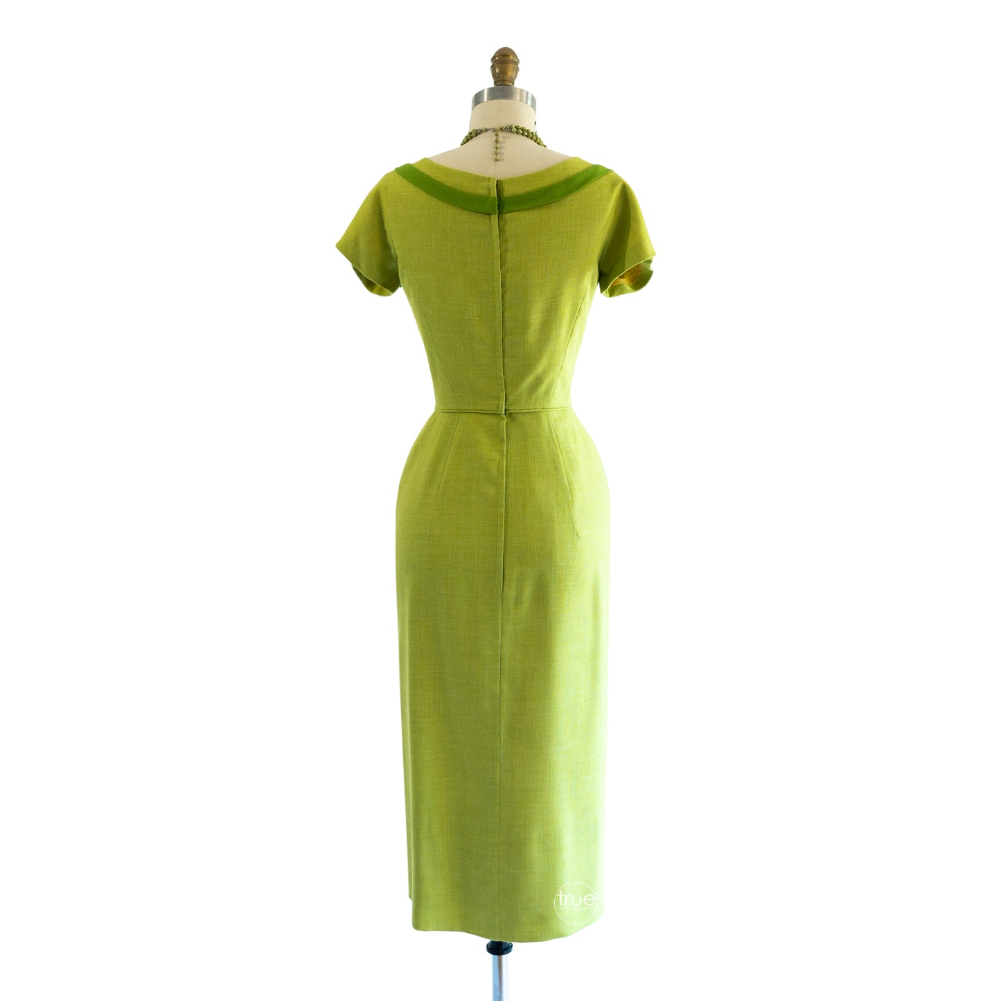 vintage 1960's dress ...gorgeous PEGGY HUNT chartreuse linen wiggle with corsage appliqués