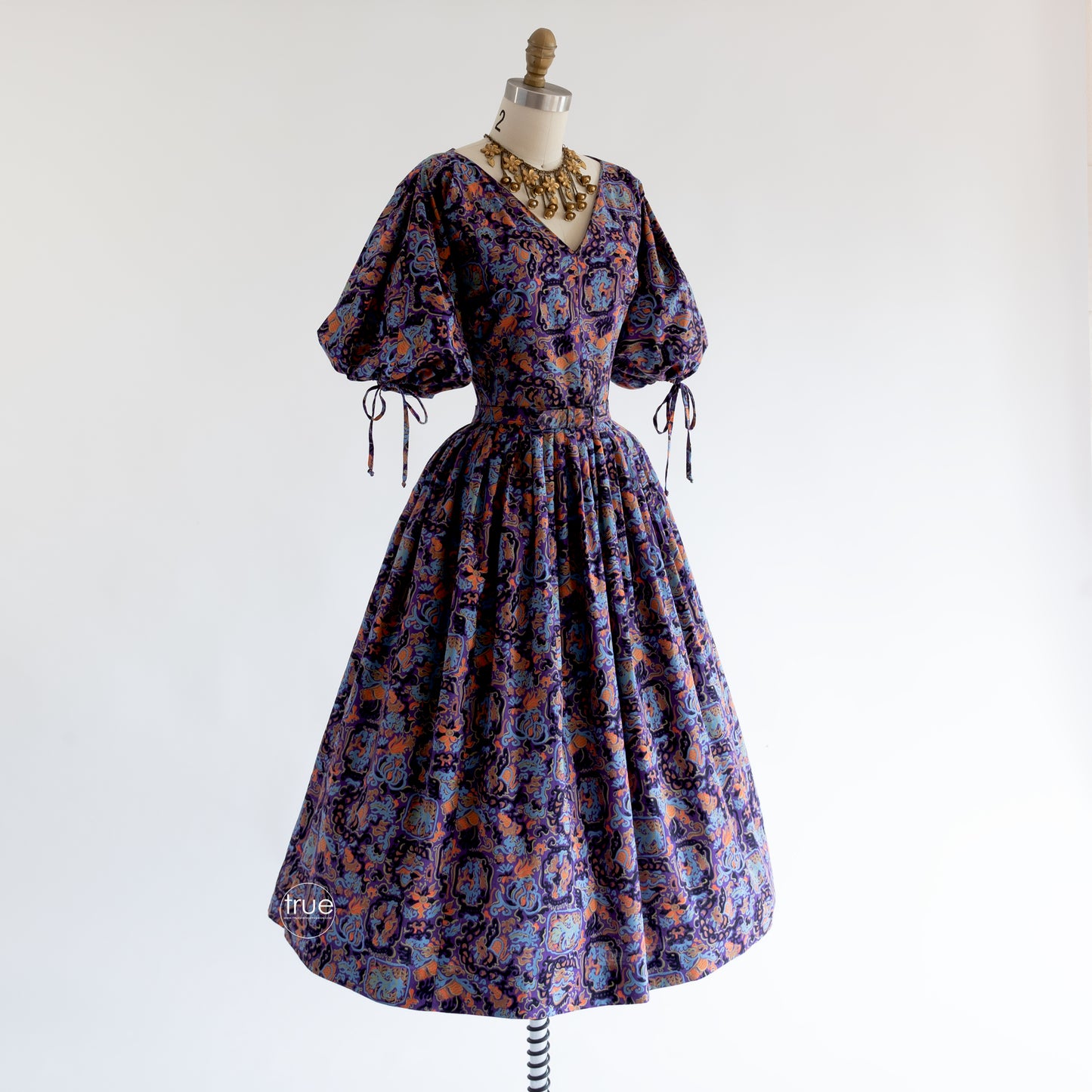 vintage 1950's dress ...coveted designer Carolyn Schnurer Flight to India dress