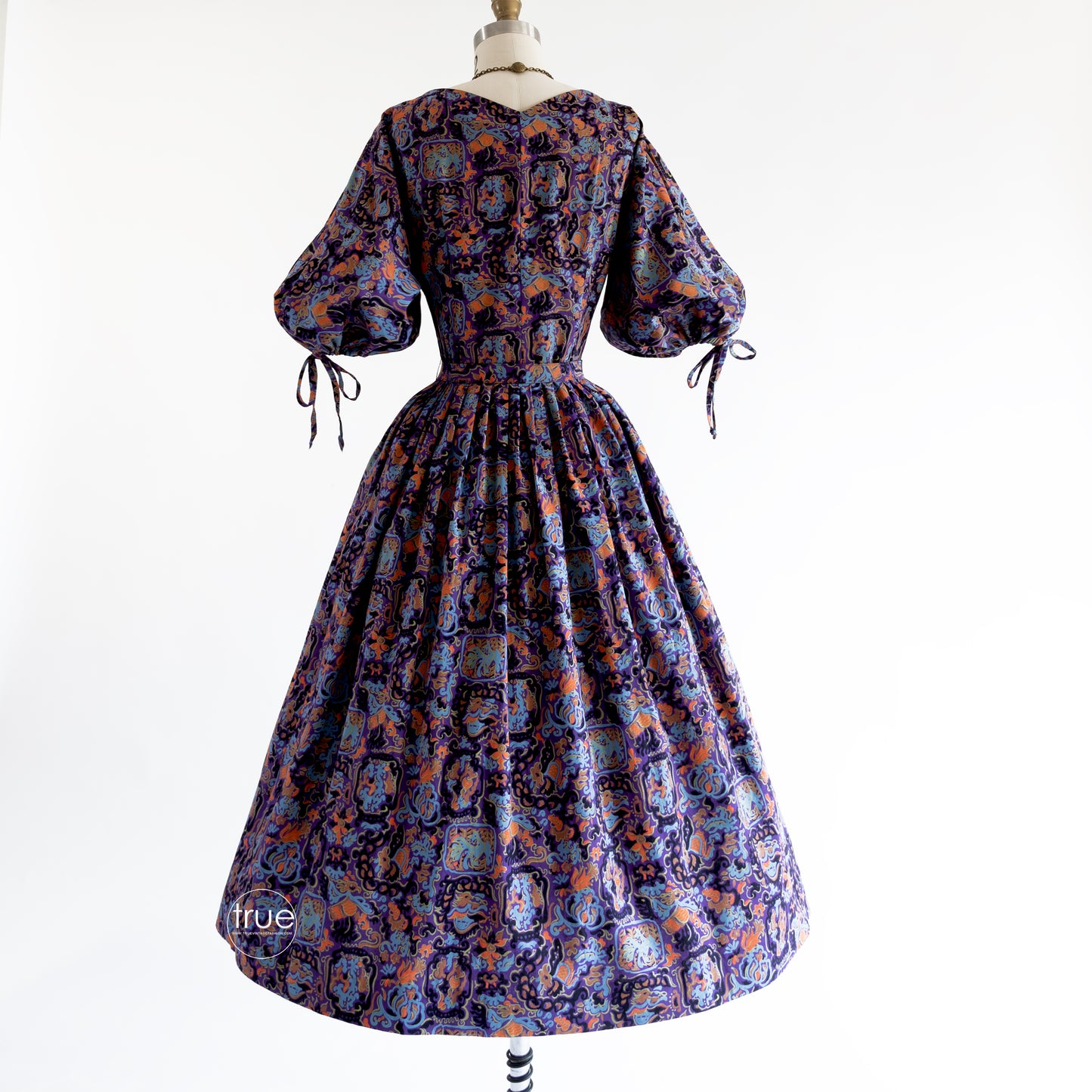 vintage 1950's dress ...coveted designer Carolyn Schnurer Flight to India dress