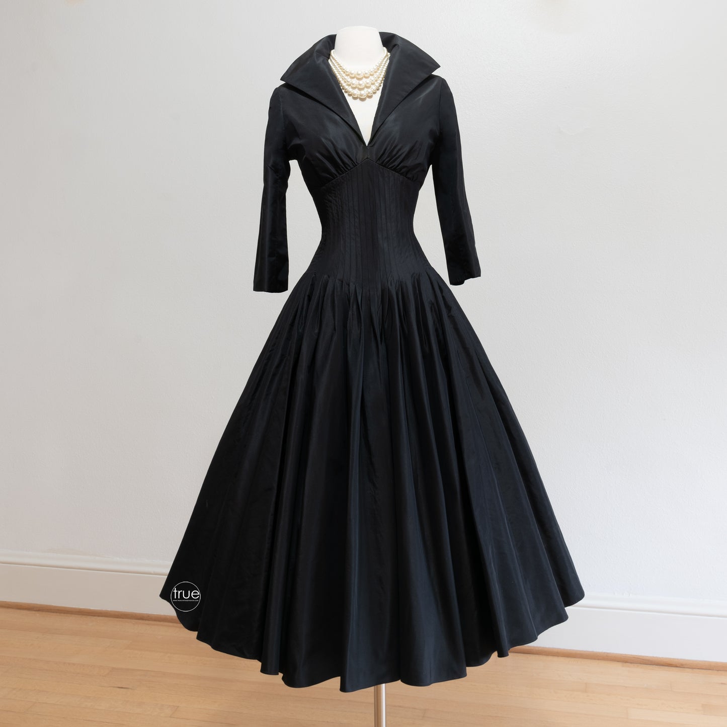 1950's style dress ...luxury designer RICKIE FREEMAN for Teri Jon black silk peau de soie dress