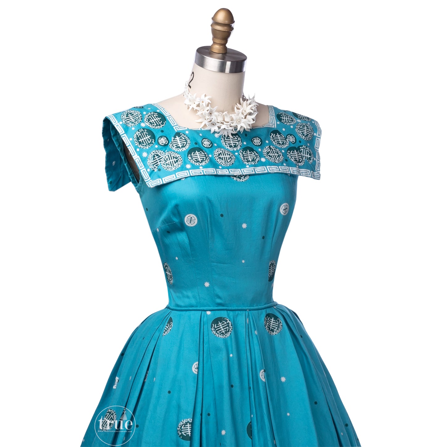vintage 1950's dress ...fab polished cotton hawaiian print full skirt summer sun dress