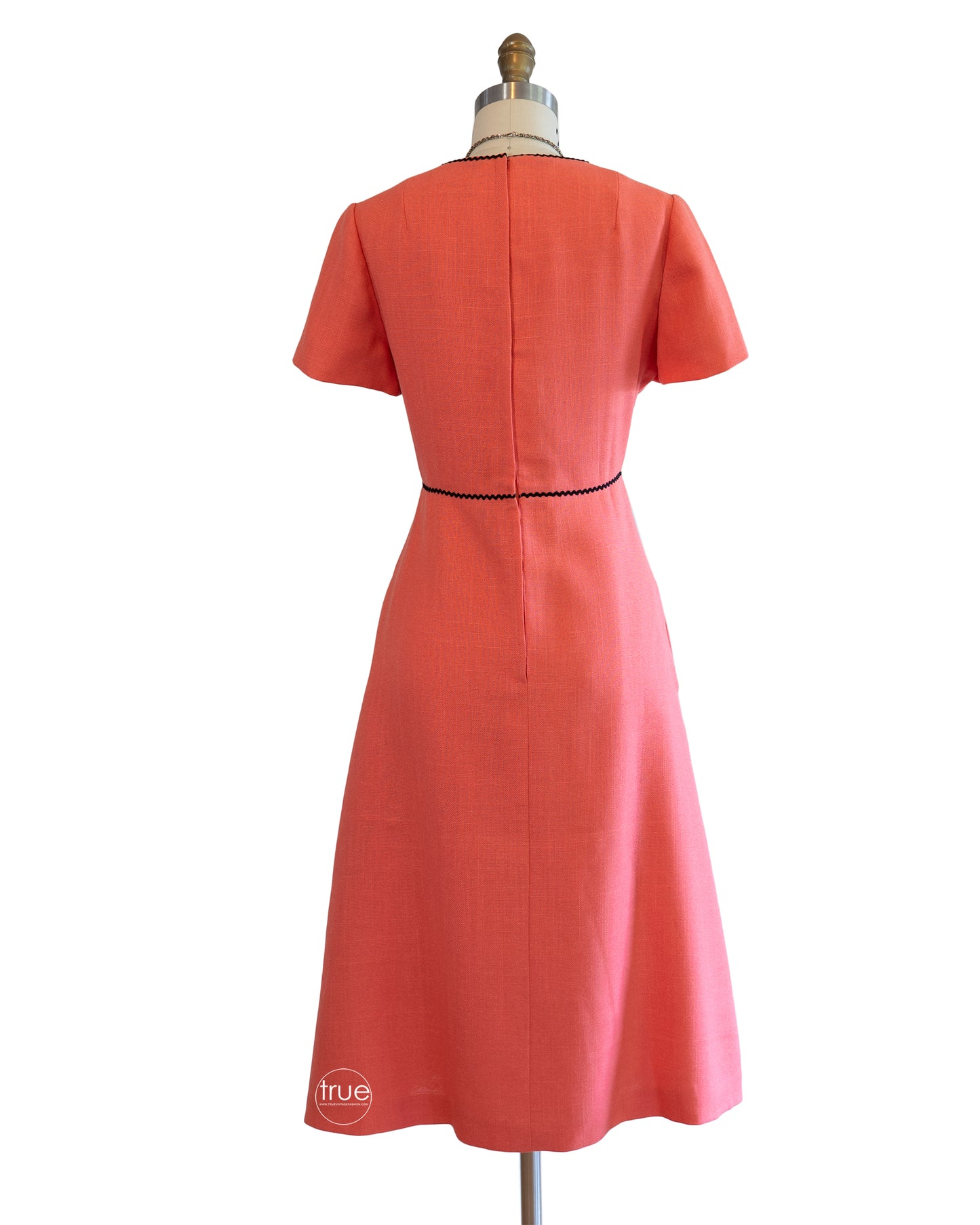 vintage 1960's dress ...Vera Maxwell Original coral dress with crewel embroidery