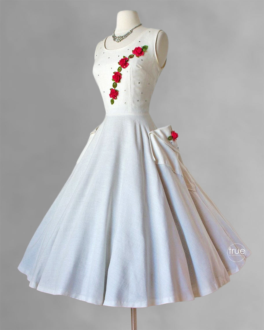 vintage 1950's dress ...ivory linen full CIRCLE SKIRT dress with gorgeous velvet 3D millinery roses